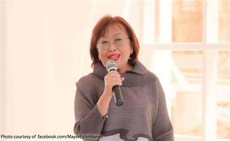 ma. ester e. hamor|SORSOGON CITY MAYOR ESTER HAMOR INILAHAD ANG 10 .